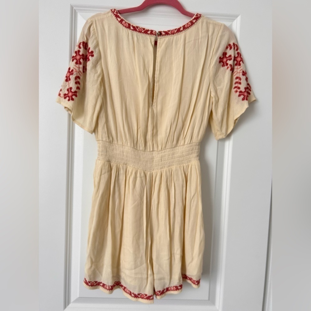 American Eagle Embroidered Bohemian Romper - Picture 4 of 8